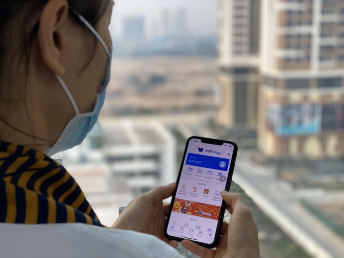 VNPT Pay giúp khách hàng mua sắm trực tuyến.