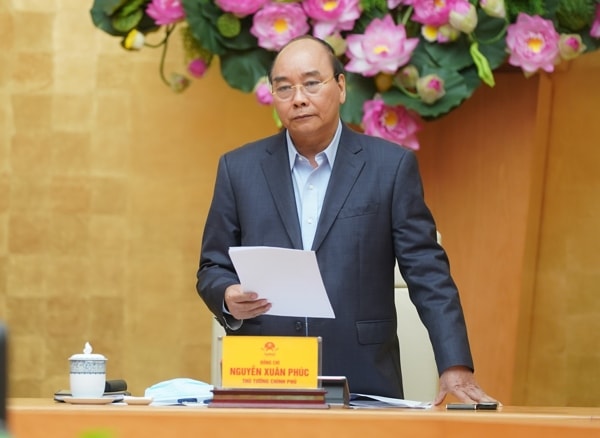 Thủ tướng Nguyễn Xuân Phúc phát biểu tại cuộc họp. Ảnh: VGP