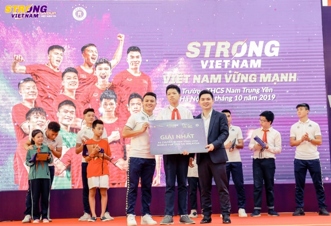 Chủ tịch HanoiFC Đỗ Vinh Quang tại chương trình trách nhiệm xã hội Strong Vietnam.