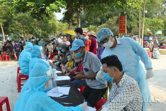 Kê khai thông tin cá nhân.