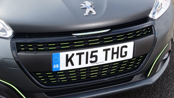Peugeot 208-4