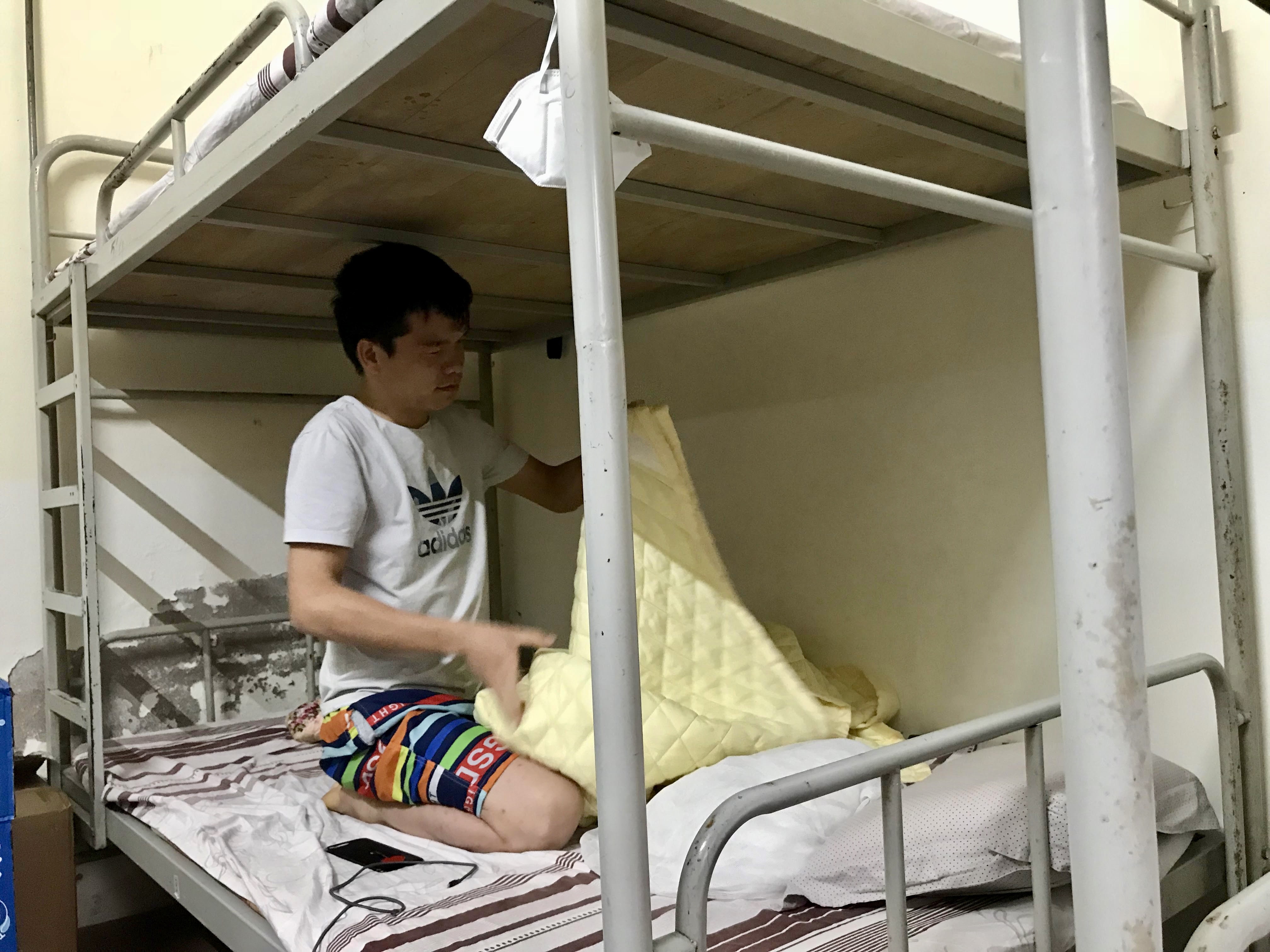 Một ngày dài đã trôi qua, bây giờ chúng tôi đã có thể nghỉ ngơi và không quên đặt báo thức để sáng mai dậy đúng giờ.
