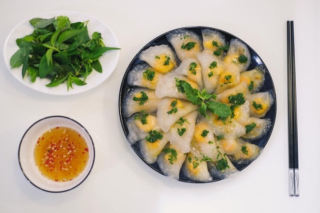 bao-anh-ky-duyen-tro-tai-lam-nhieu-mon-an-khi-o-nha-cach-ly-22e-4839893