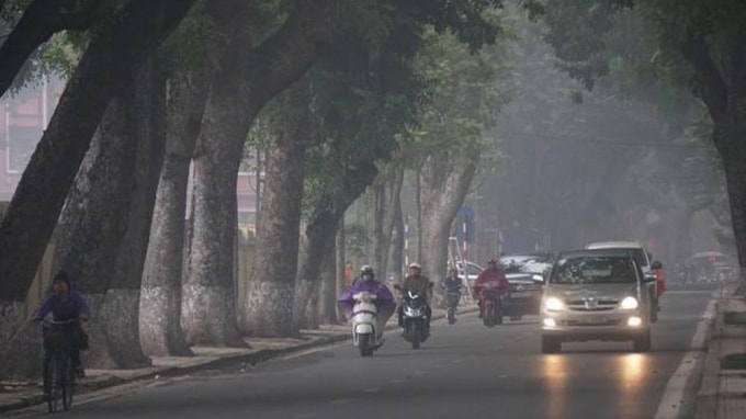 Dự báo ngày 12/4/2020, Hà Nội và các tỉnh đồng bằng Bắc Bộ có vừa rào và dông, đề phòng lốc sét, mưa đá. Ảnh minh họa.