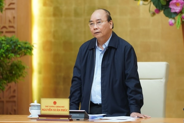 Thủ tướng Nguyễn Xuân Phúc phát biểu tại cuộc họp. Ảnh: VGP