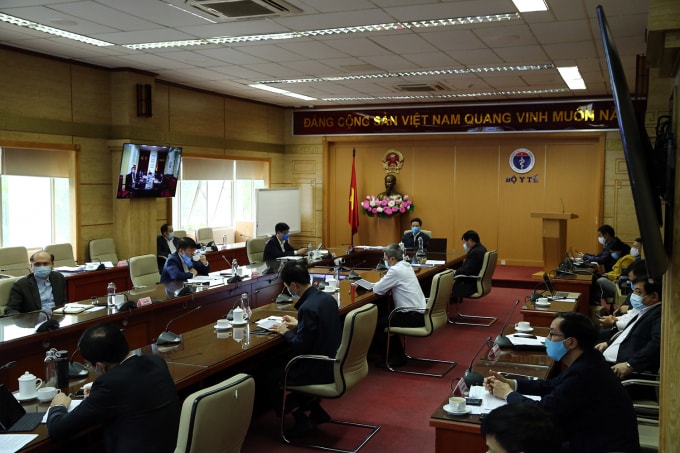 Ban Chỉ đạo đã tập trung phân tích và thống nhất sau khi Chỉ thị 16 hết hiệu lực sẽ đề xuất Thủ tướng Chính phủ ban hành chỉ thị mới .