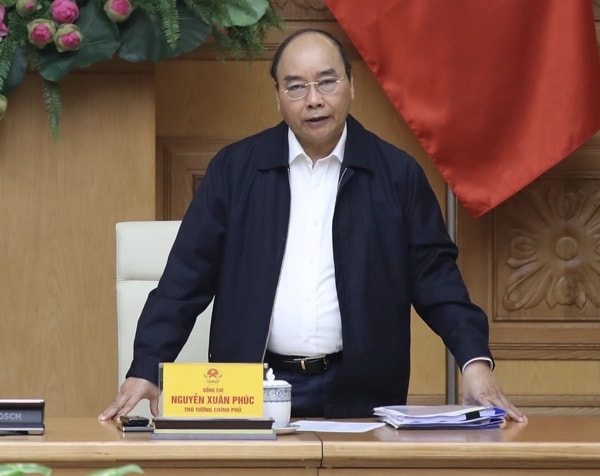Thủ tướng Nguyễn Xuân Phúc phát biểu tại cuộc họp. Ảnh: VGP
