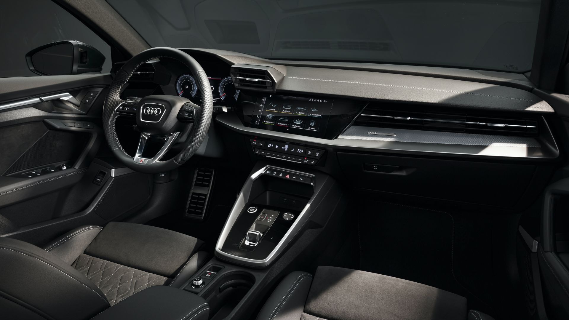 Nội thất Audi A3 sedan.