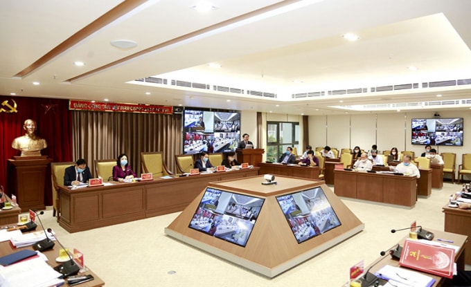 Quang cảnh cuộc họp.