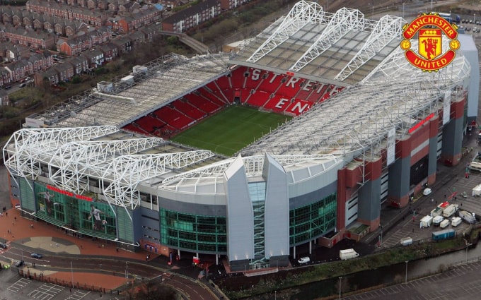 Man United tuyển dụng một fan hâm mộ cuồng nhiệt với mức lương không tưởng. Ảnh: MUTV