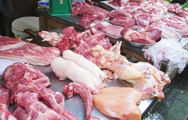 Các Cục Quản lý thị trường sẽ tăng cường kiểm tra, xử lý vi phạm về đầu cơ, găm hàng, định giá bất hợp lý đối với mặt hàng thịt lợn (ảnh minh họa)