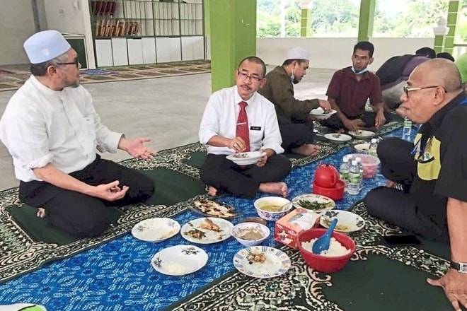 Thứ trưởng Y tế Noor Azmi vi phạm lệnh phong tỏa toàn quốc của Malaysia. Ảnh: Facebook.