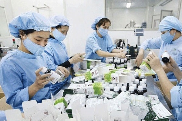 Thủ tướng chỉ đạo các địa phương cần có cơ số dự phòng thuốc phục vụ điều trị và phòng, chống dịch. Ảnh minh họa