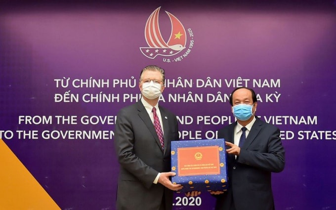 Việt Nam đã hỗ trợ Mỹ thiết bị y tế trong phòng chống dịch COVID-19.