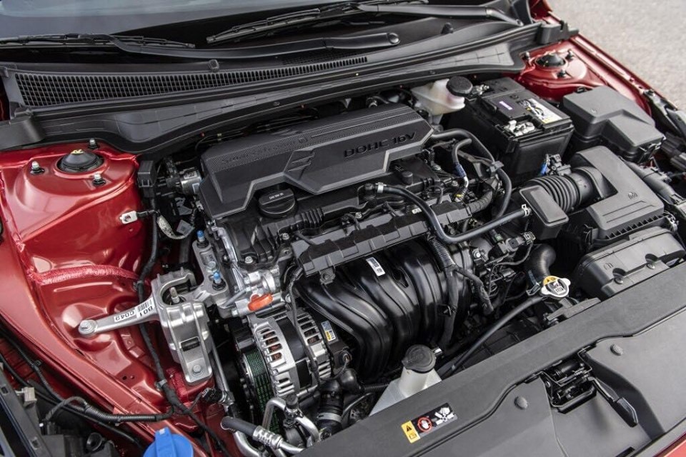 Động cơ trên Elantra thế hệ thứ 7. Ảnh: Autoevolution