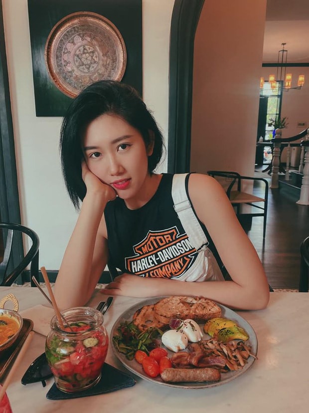 Thúy ngân 4