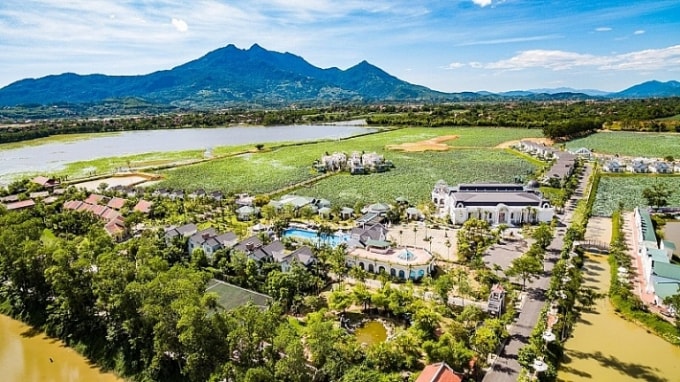 Dự án Khu du lịch biệt thự sinh thái nghỉ dưỡng Vườn Vua - Vườn Vua Resort & Villas tọa lạc trên khu đất gần 86 ha.