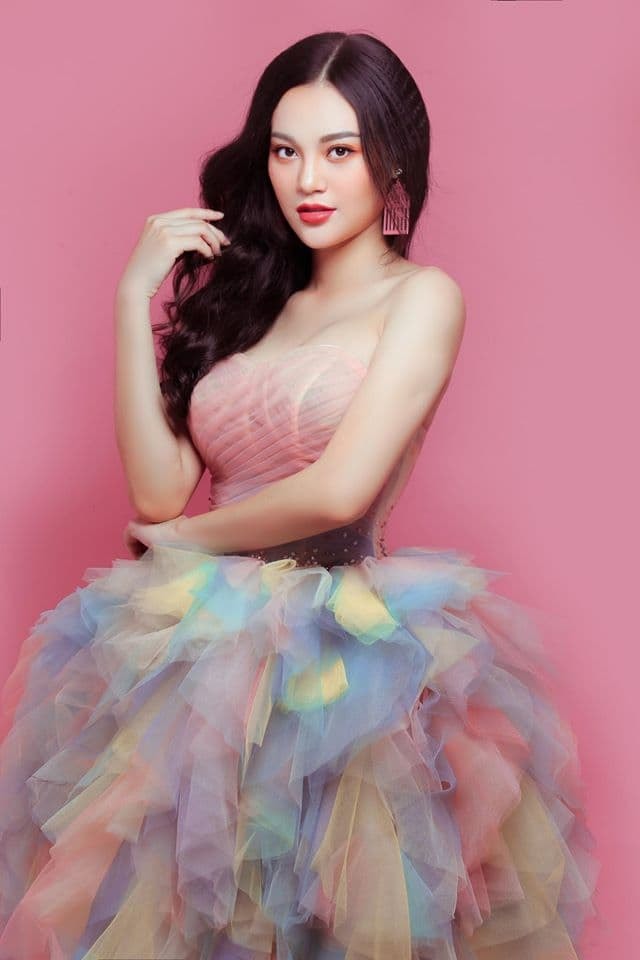 cao thùy linh