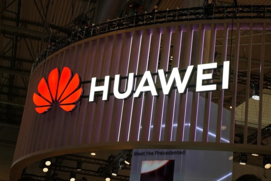 Không chỉ ở lĩnh vực viễn thông, Huawei cũng phải hứng chịu một loạt các thiệt hại nặng nề khi không còn có được sự hợp tác với các đối tác Mỹ như Google.