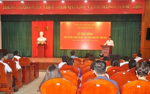 Báo Thanh Hóa tổ chức lễ phát động Cuộc thi viết và ảnh báo chí “Khát vọng Thanh Hóa” năm 2020.