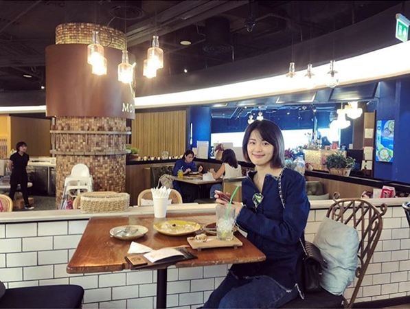 Nhan sắc lên xuống của Hạ Vi trong thời gian ở 