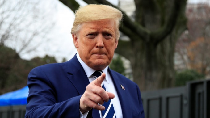 Tổng thống Trump đe dọa cắt toàn bộ quan hệ với Trung Quốc nếu thương mại không được cải thiện - Ảnh: Reuters