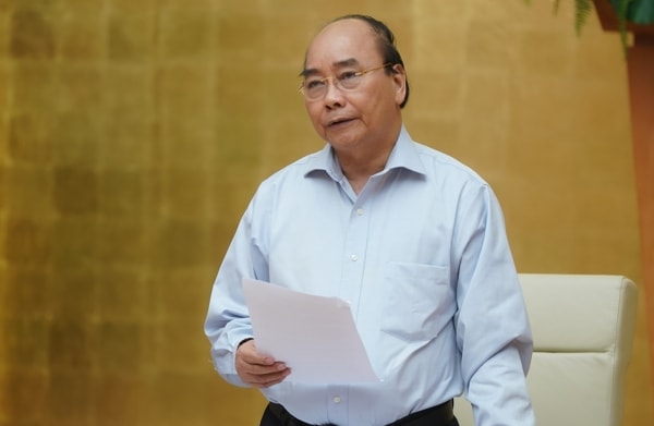 Thủ tướng Nguyễn Xuân Phúc phát biểu tại cuộc họp. Ảnh: VGP