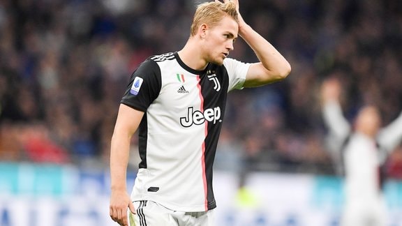 De Ligt chưa thực sự khẳng định được bản thân tại Juventus. Ảnh: juvefc