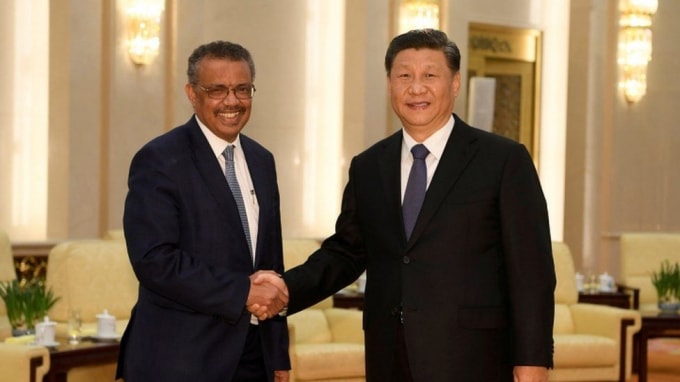 Tổng giám đốc WHO Tedros Adhanom Ghebreyesus và Chủ tịch Trung Quốc Tập Cận Bình - Ảnh: Reuters