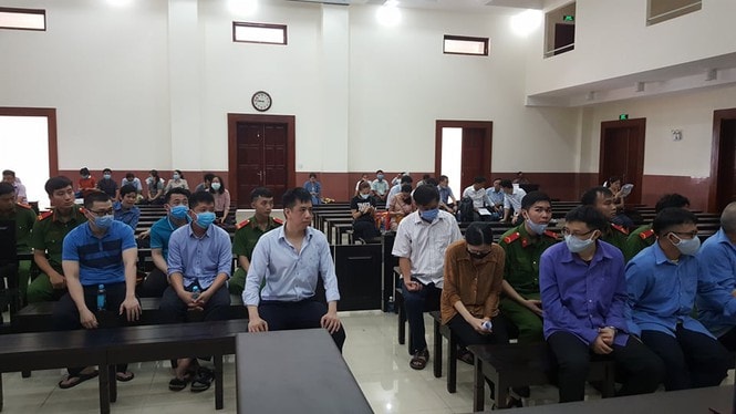 Các bị cáo tại phiên tòa xét xử phúc thẩm vụ VN Pharma ngày 18/5.