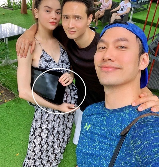 Năm 2019 dân tình mạng soi ra điểm nghi vấn Hà Hồ có bầu, nhưng cô nhanh chóng xác nhận thông tin là sai sự thật.