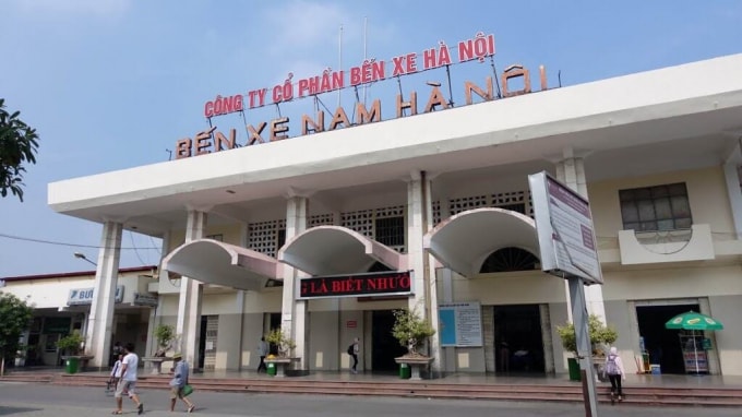 Bến xe Giáp Bát thành bãi đỗ kết hợp với trung tâm thương mại. Ảnh: TL