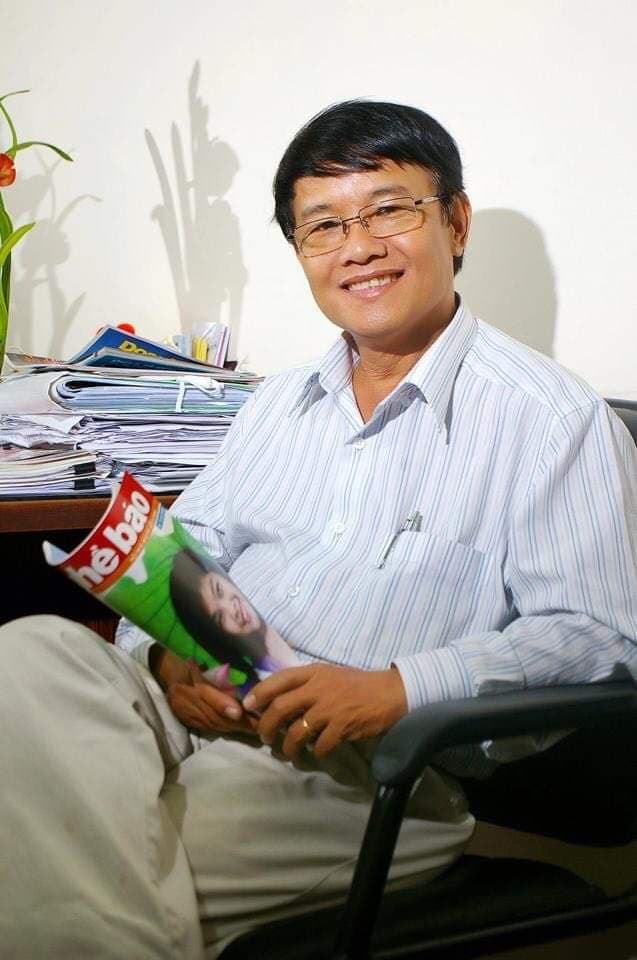 Nhà báo Huỳnh Dũng Nhân