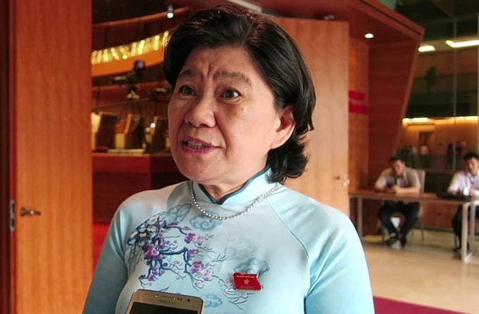 Bà Hoàng Thị Hoa, Phó Chủ nhiệm Ủy ban Văn hóa, Giáo dục, Thanh niên, Thiếu niên và Nhi đồng của Quốc hội.