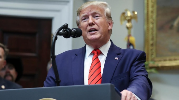 Tổng thống Mỹ Donaldo Trump cho biết Mỹ sẽ có phản ứng mạnh mẽ nếu Trung Quốc thông qua luật an ninh mới về Hong Kong - Ảnh: Reuters