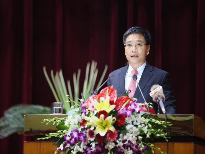 Với việc trong một tuần đảm nhiệm thêm 2 chức vụ: Hiệu trưởng Trường Đại học Hạ Long và Trưởng đoàn Đại biểu Quốc hội tỉnh, ông Nguyễn Văn Thắng sẽ là một trong số ít những vị lãnh đạo có nhiều chức danh nhất Việt Nam. Ảnh: TL