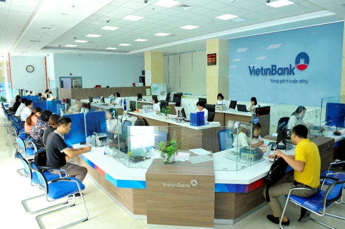 VietinBank giảm lợi nhuận để chia sẻ khó khăn với khách hàng bị ảnh hưởng bởi COVID-19.