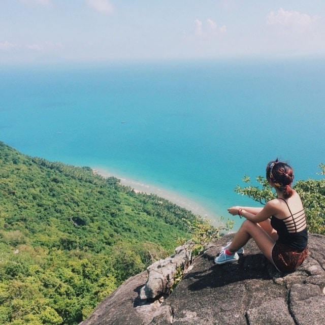 Ngắm biển trên đỉnh Ma Thiên Lãnh