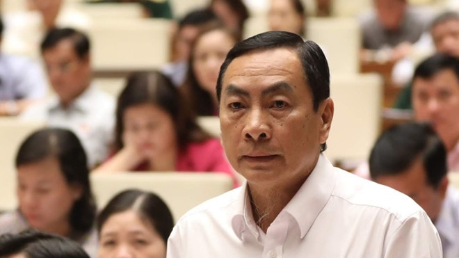 Đại biểu Phạm Văn Hòa  (đoàn Đồng Tháp).
