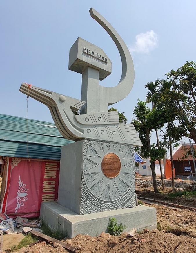 Biểu tượng di tích lịch sử cách mạng Yên Trường được lựa chọn sau một cuộc thi do Sở VH-TT&DL Thanh Hóa tổ chức. Ảnh: Quang Duy