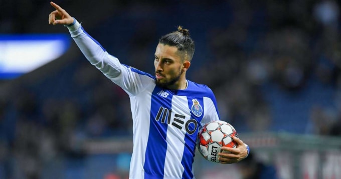 PSG chốt xong tân binh Alex Telles cho mùa giải mới. Ảnh: Getty
