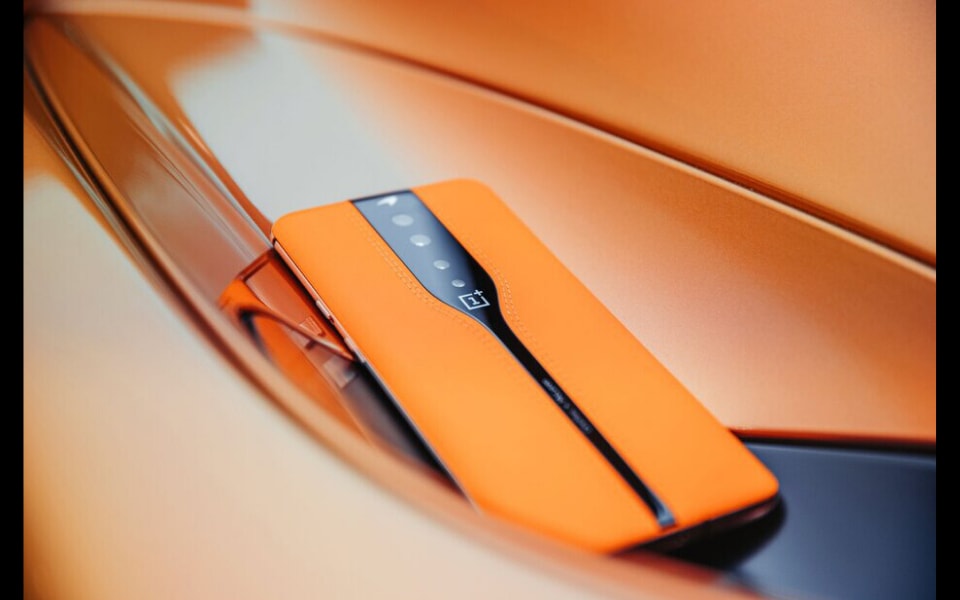 OnePlus Concept One với camera ẩn ở mặt lưng.
