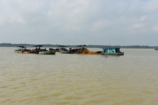 Hồ Dầu Tiếng