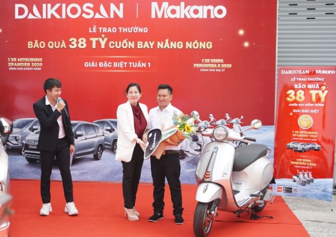 Đại lý bán hàng cho khách hàng may mắn cũng nhận được phần thưởng từ Chương trình