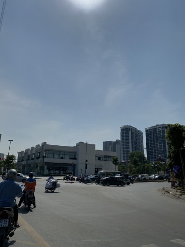 B2EDF052-435A-4F13-A4AC-6A328C71FFD5