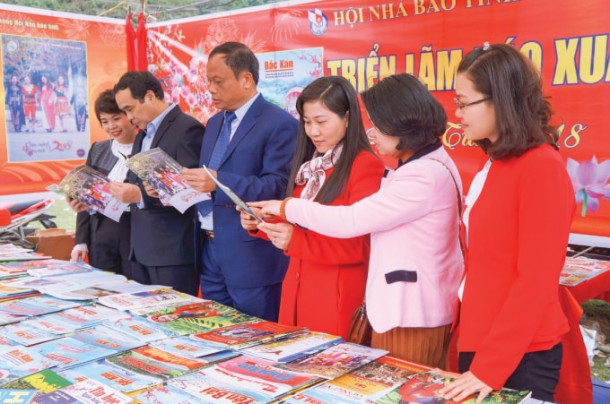 Triển lãm báo xuân là hoạt động thường niên được Hội Nhà báo Bắc Kạn thực hiện lồng ghép với các lễ hội lớn của tỉnh.