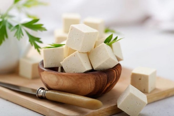 Đậu phụ là món ăn chứa nhiều canxi. Ảnh: TL