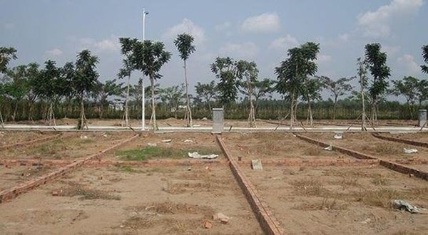 Việc siết lại phân lô bán nền để thị trường lành mạnh hơn là cần thiết, song không nên theo hướng