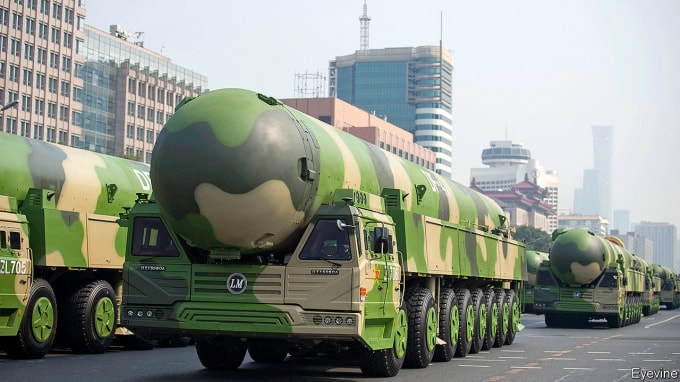 DF-41S - một loại tên lửa đạn đạo xuyên lục địa được cho là có khả năng tàn phá bất cứ nơi nào trên đất Mỹ. Ảnh: Eyevine/Economist