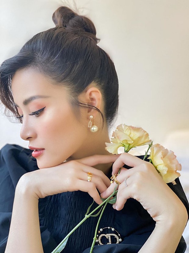 đông nhi1